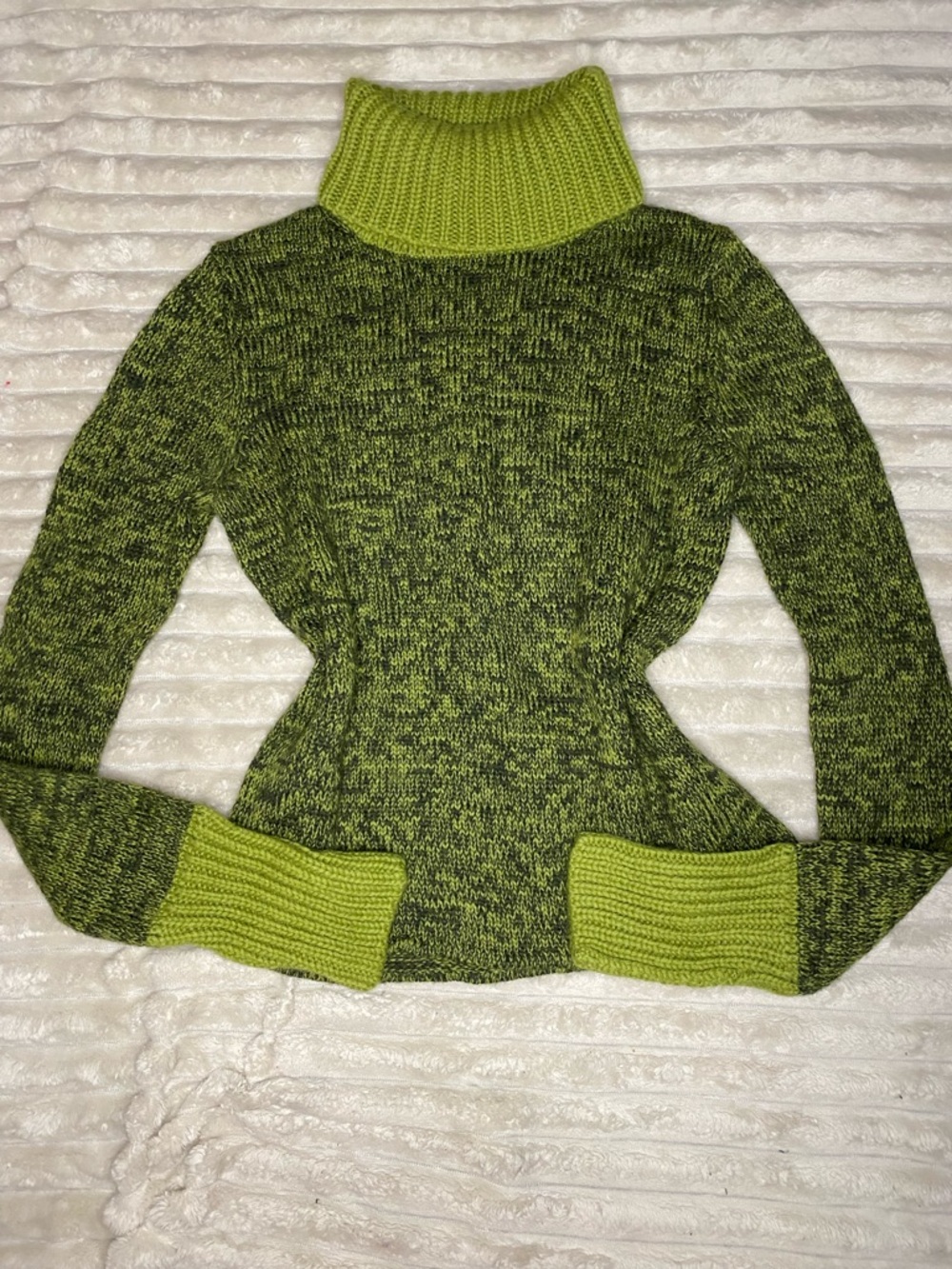 Vintage Revue Green Knit Wool TurtleNeck